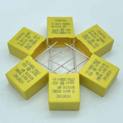 MKP 0.82uF X2 নিরাপত্তা ক্যাপাসিটর দ্রাবক প্রতিরোধী ইপক্সি রেজিন