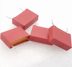 PBT BOX 250V ধাতব পলিপ্রোপিলিন ফিল্ম ক্যাপাসিটর শিখা প্রতিরোধক